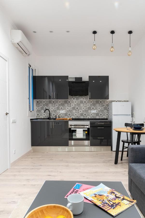 Cozy Studio Apartment 5 Min From Camp Nou Барселона Экстерьер фото